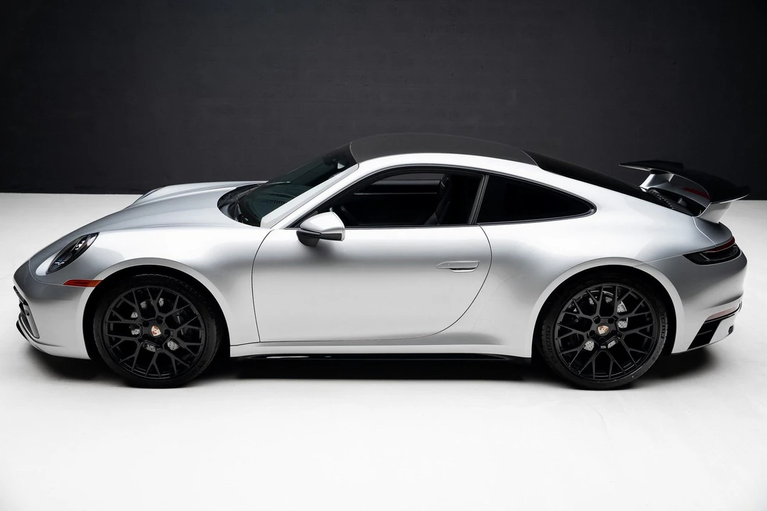 2024 Porsche 992 Carrera - Image 15 of 21