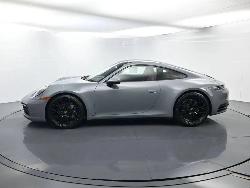 2024 Porsche 992 Carrera - Image 2 of 4