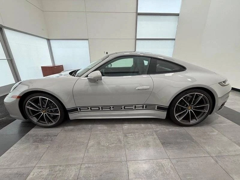 2024 Porsche 992 Carrera - Image 2 of 4