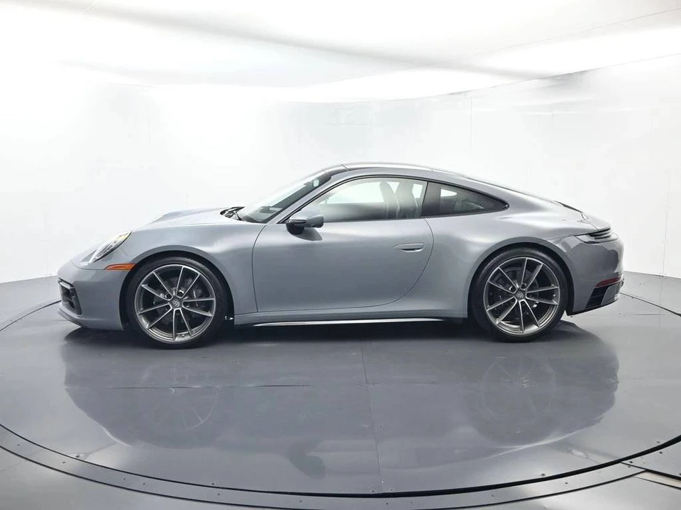 2024 Porsche 992 Carrera - Image 2 of 4