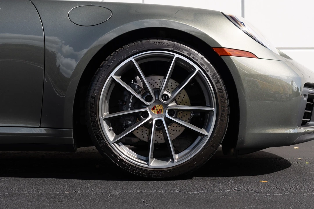 2024 Porsche 992 Carrera - Image 5 of 21