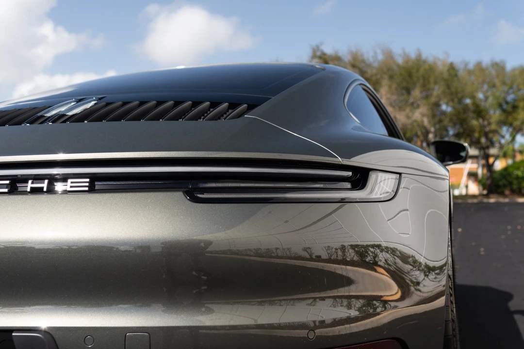 2024 Porsche 992 Carrera - Image 12 of 21
