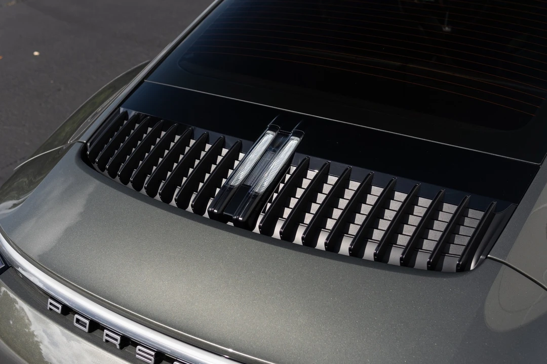 2024 Porsche 992 Carrera - Image 14 of 21