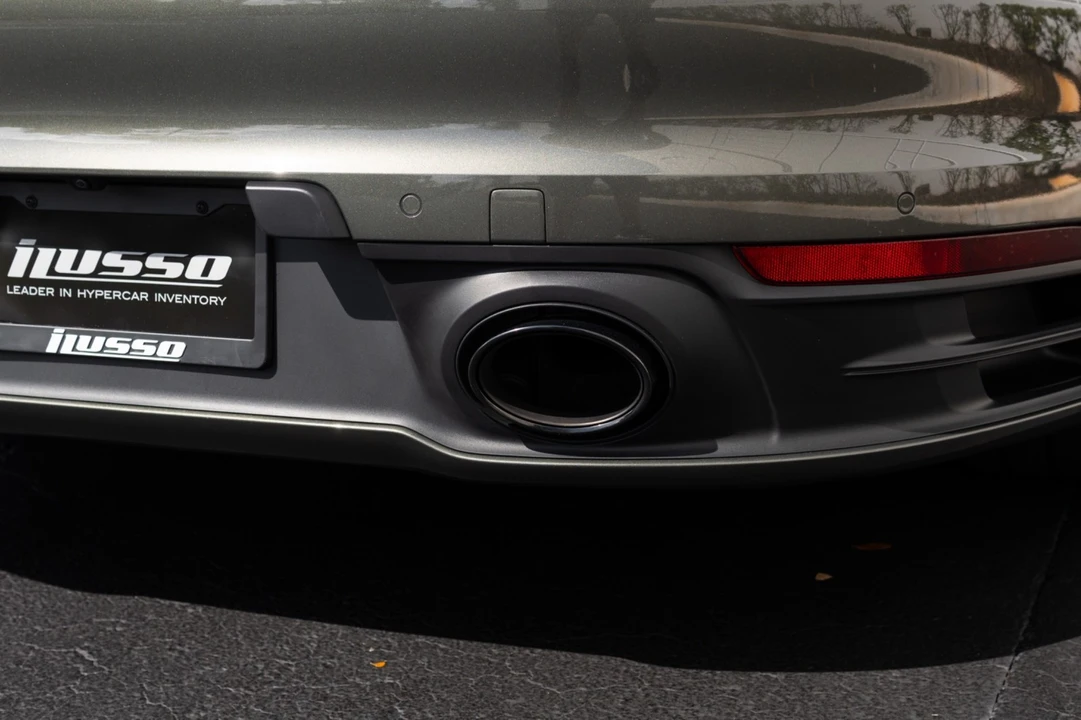 2024 Porsche 992 Carrera - Image 13 of 21