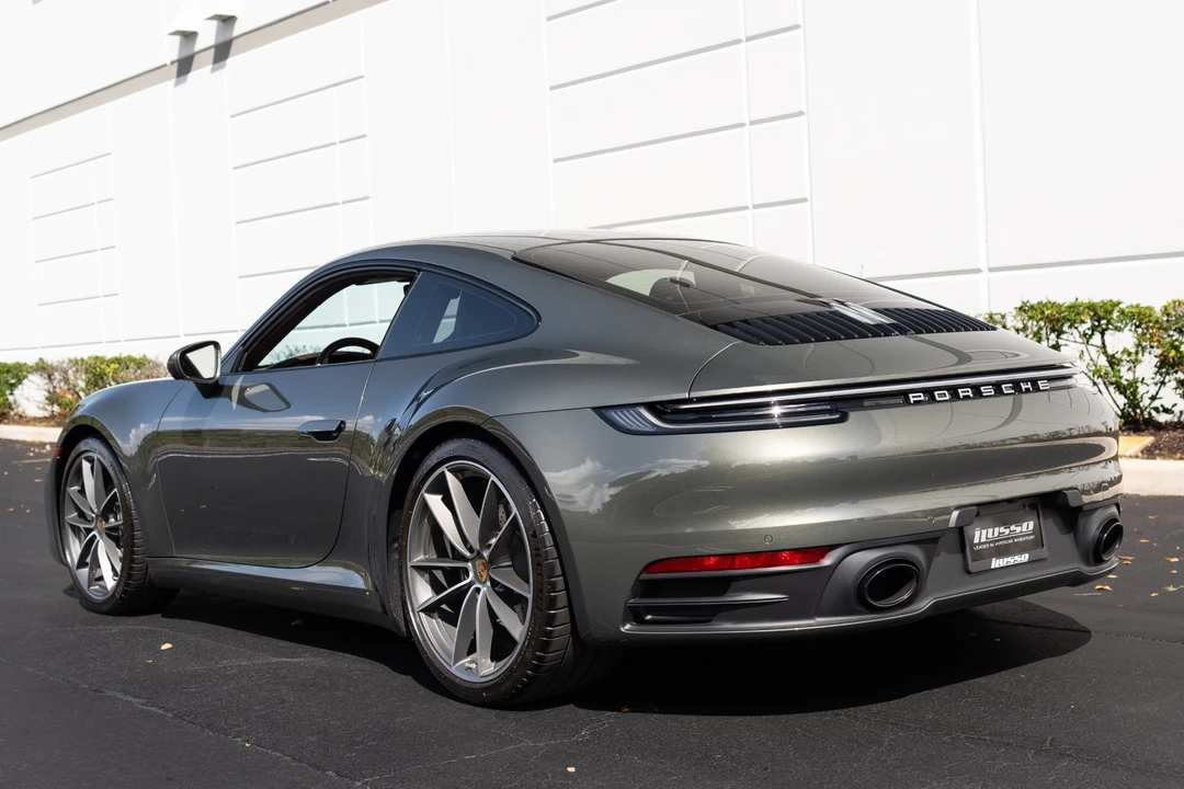 2024 Porsche 992 Carrera - Image 19 of 21
