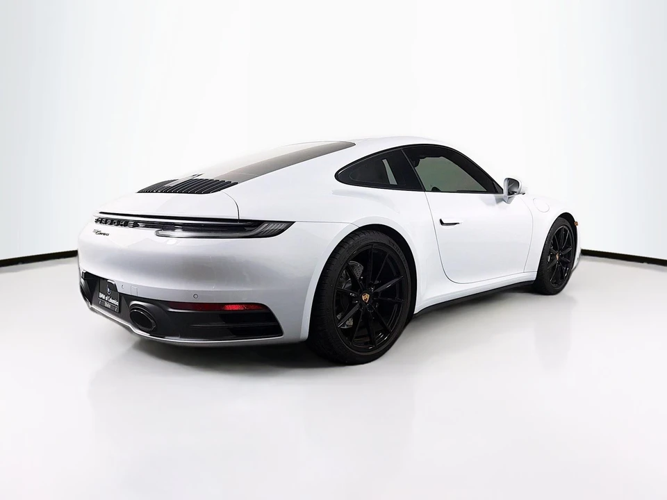 2024 Porsche 992 Carrera - Image 8 of 31