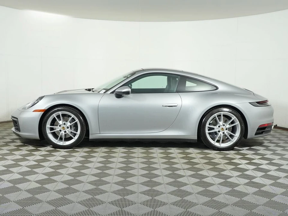 2024 Porsche 992 Carrera - Image 2 of 31