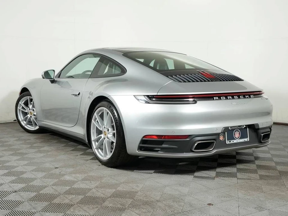 2024 Porsche 992 Carrera - Image 3 of 4