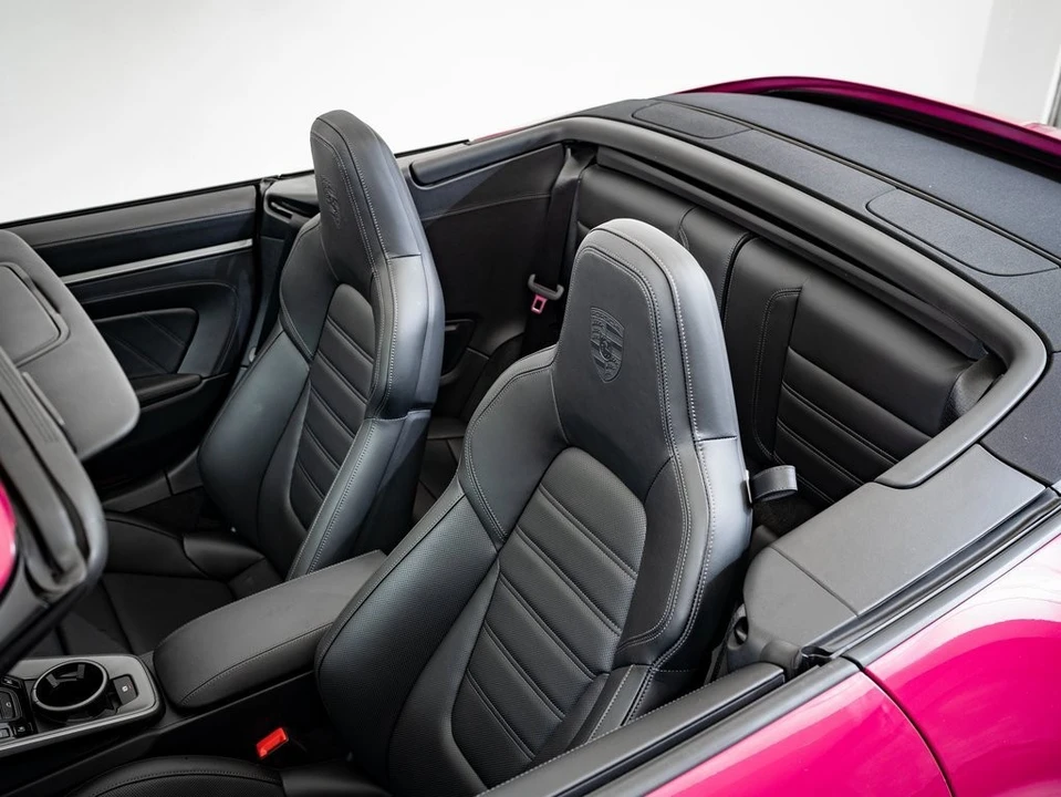 2024 Porsche 992 Carrera - Image 16 of 21