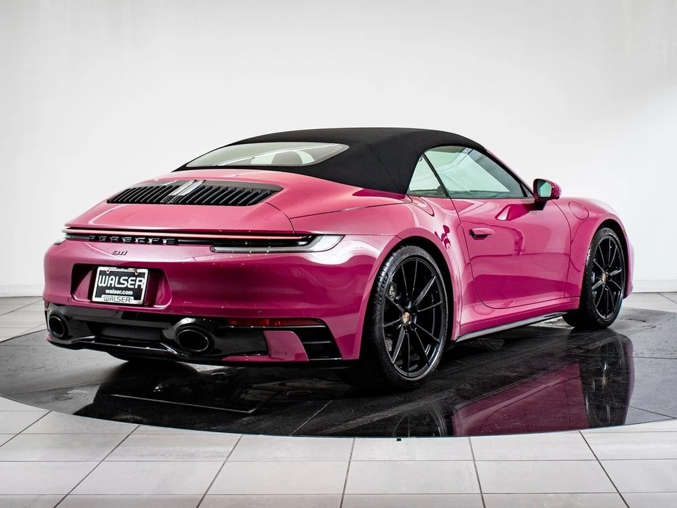 2024 Porsche 992 Carrera - Image 8 of 21