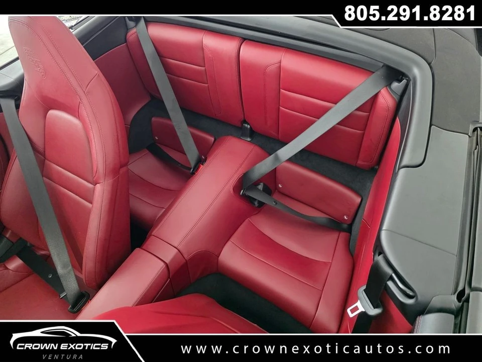 2024 Porsche 992 Carrera - Image 21 of 31