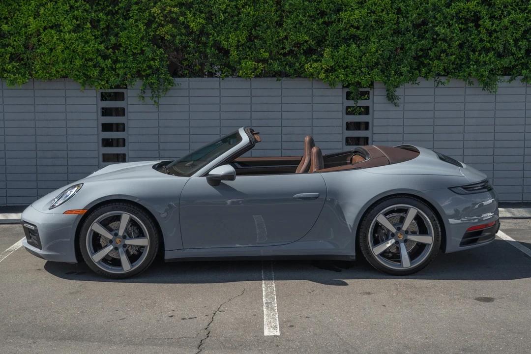 2024 Porsche 992 Carrera - Image 19 of 21