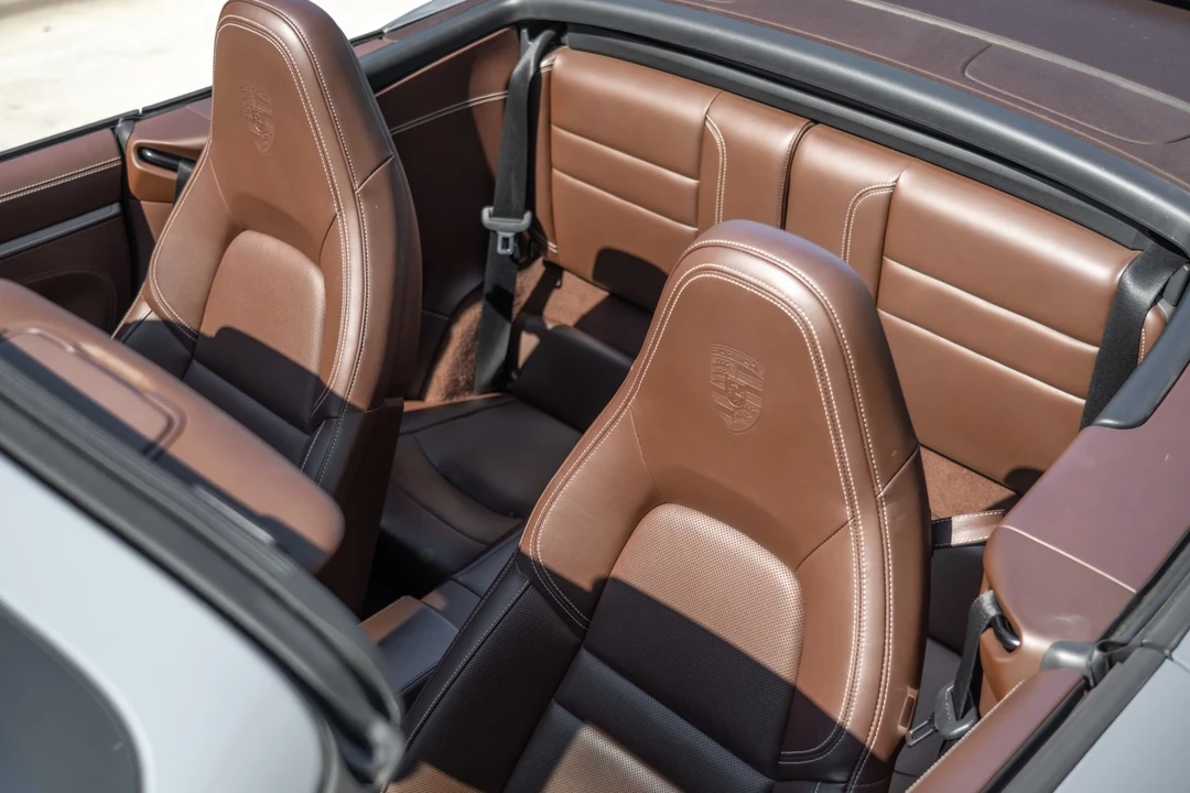 2024 Porsche 992 Carrera - Image 5 of 21