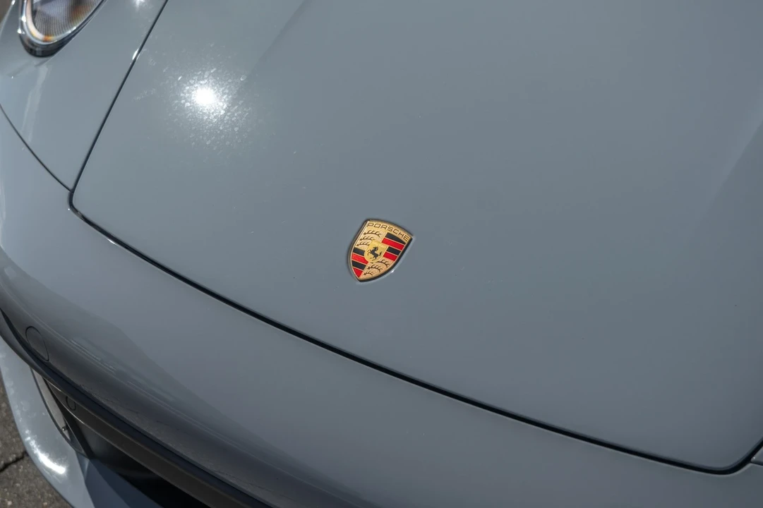 2024 Porsche 992 Carrera - Image 15 of 21