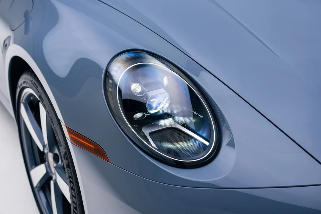 2024 Porsche 992 Carrera - Image 10 of 21