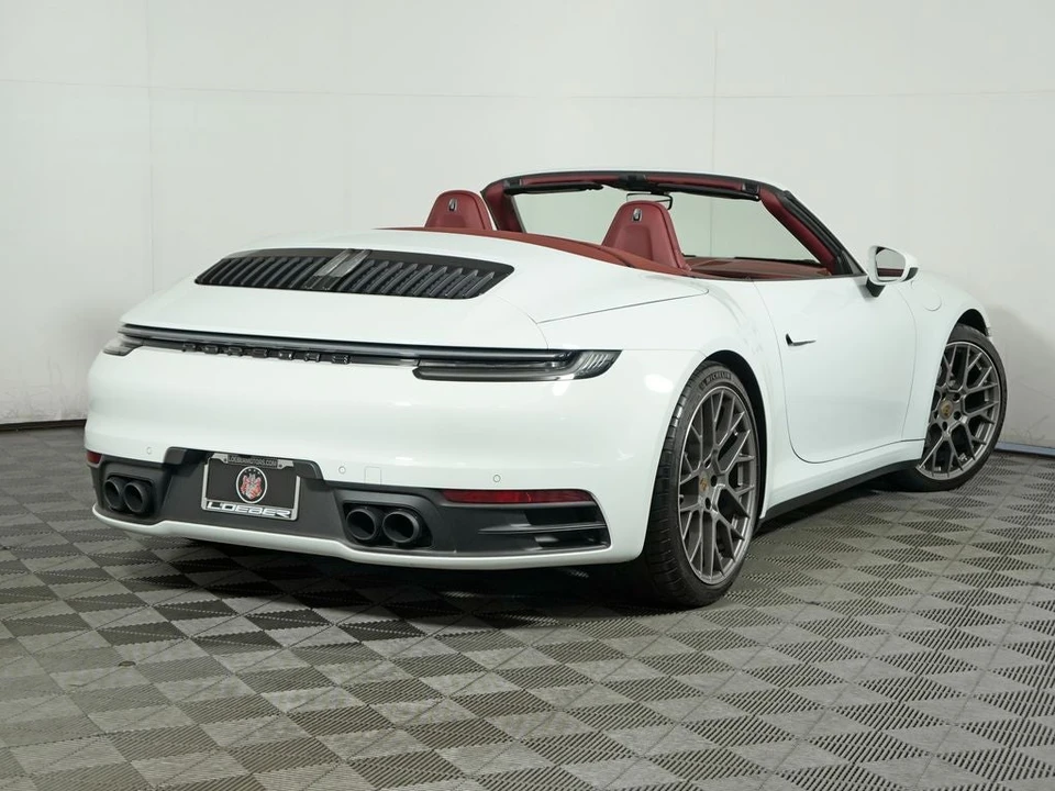 2024 Porsche 911 - Image 7 of 31