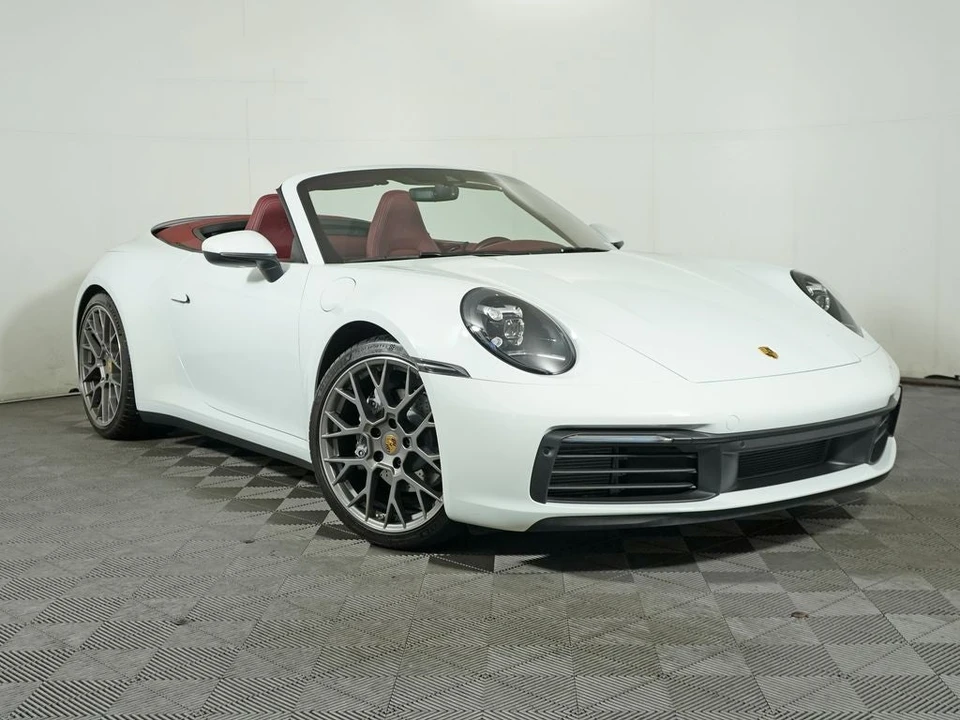 2024 Porsche 911 - Image 9 of 31