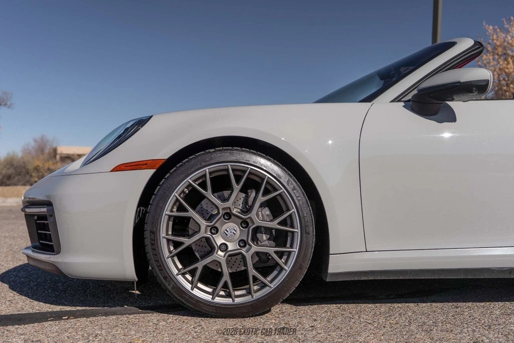 2024 Porsche 992 Carrera - Image 4 of 12
