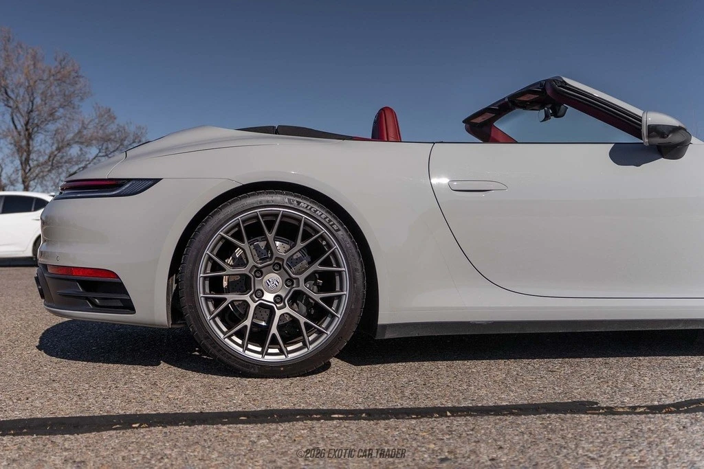 2024 Porsche 992 Carrera - Image 10 of 12