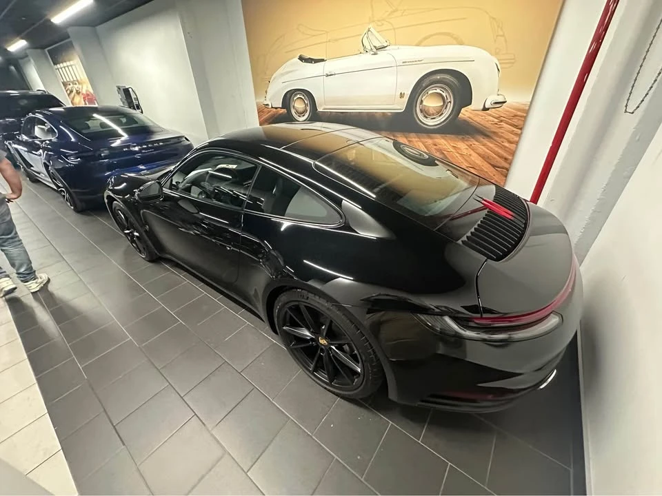 2024 Porsche 992 Carrera - Image 3 of 3