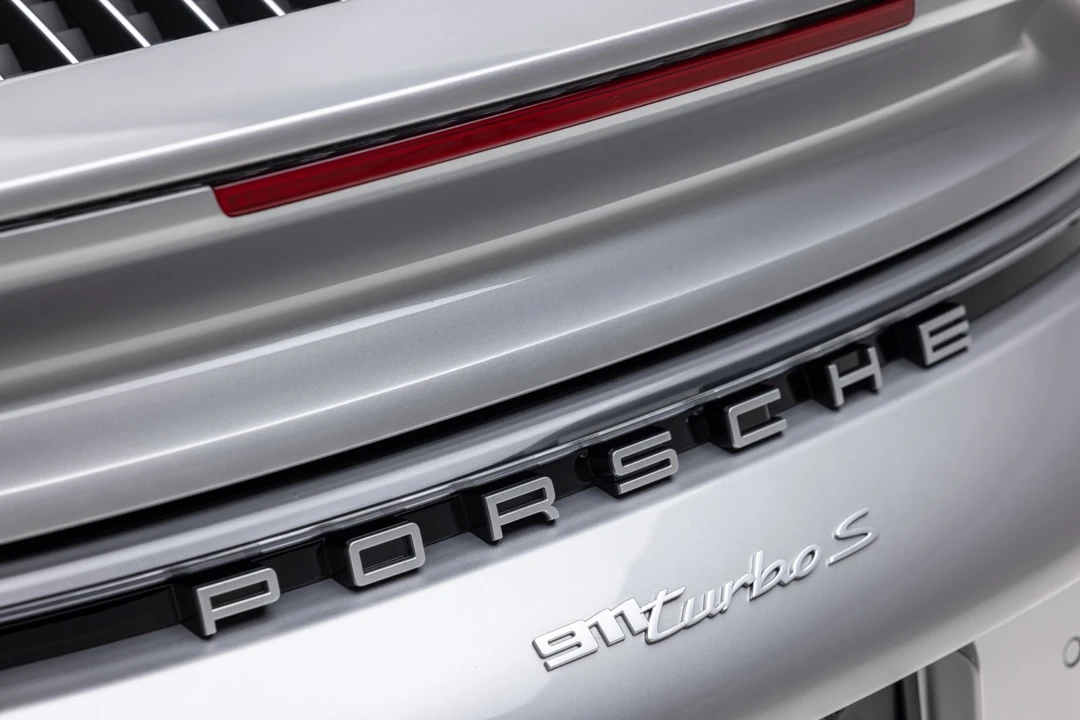 2024 Porsche 992 Carrera - Image 29 of 31