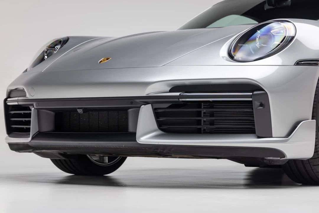 2024 Porsche 992 Carrera - Image 17 of 31