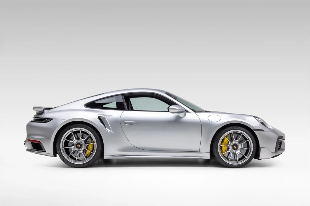 2024 Porsche 911 - Image 8 of 31