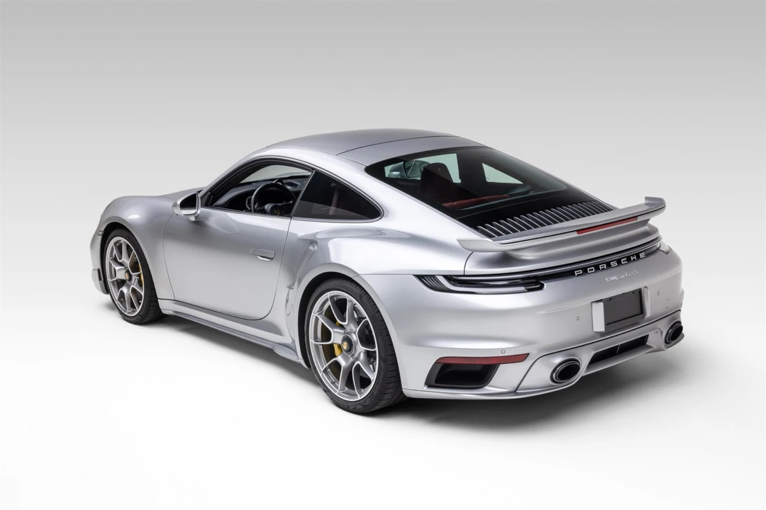 2024 Porsche 911 - Image 14 of 31