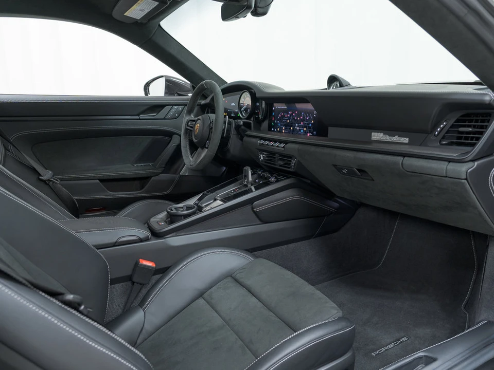 2024 Porsche 992 Dakar - Image 31 of 31
