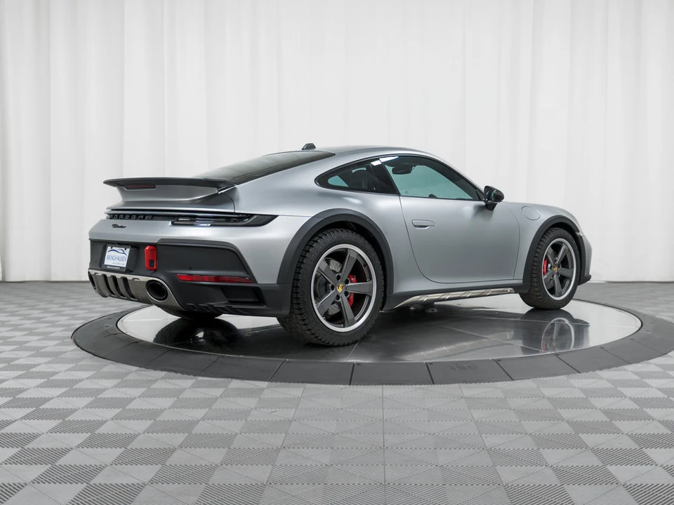 2024 Porsche 992 Dakar - Image 7 of 31