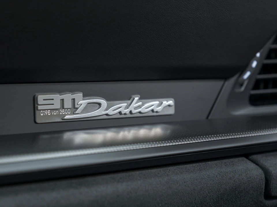 2024 Porsche 992 Dakar - Image 30 of 31