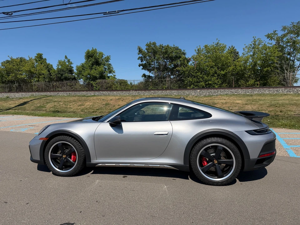 2024 Porsche 992 Dakar - Image 20 of 25