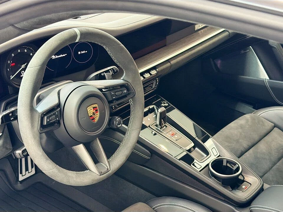 2024 Porsche 992 Dakar - Image 20 of 31