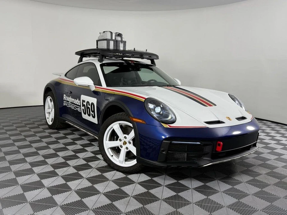 2024 Porsche 992 Dakar - Image 6 of 7