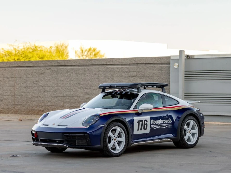 2024 Porsche 992 Dakar - Image 4 of 31