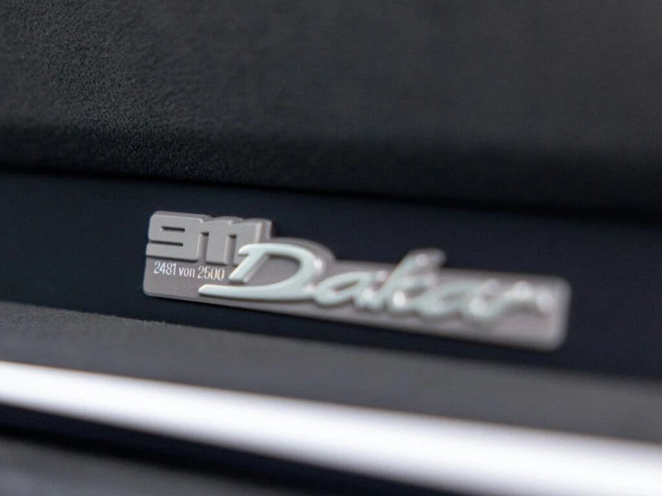 2024 Porsche 992 Dakar - Image 17 of 31