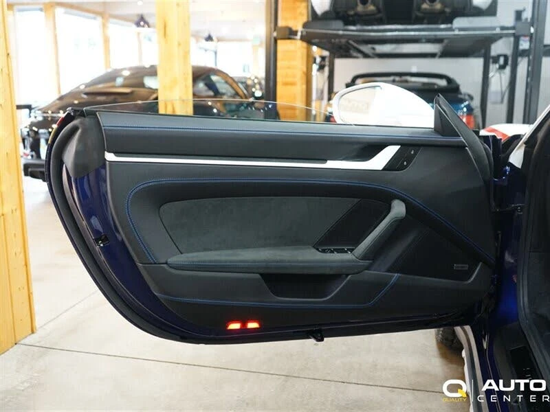 2024 Porsche 992 Dakar - Image 15 of 31