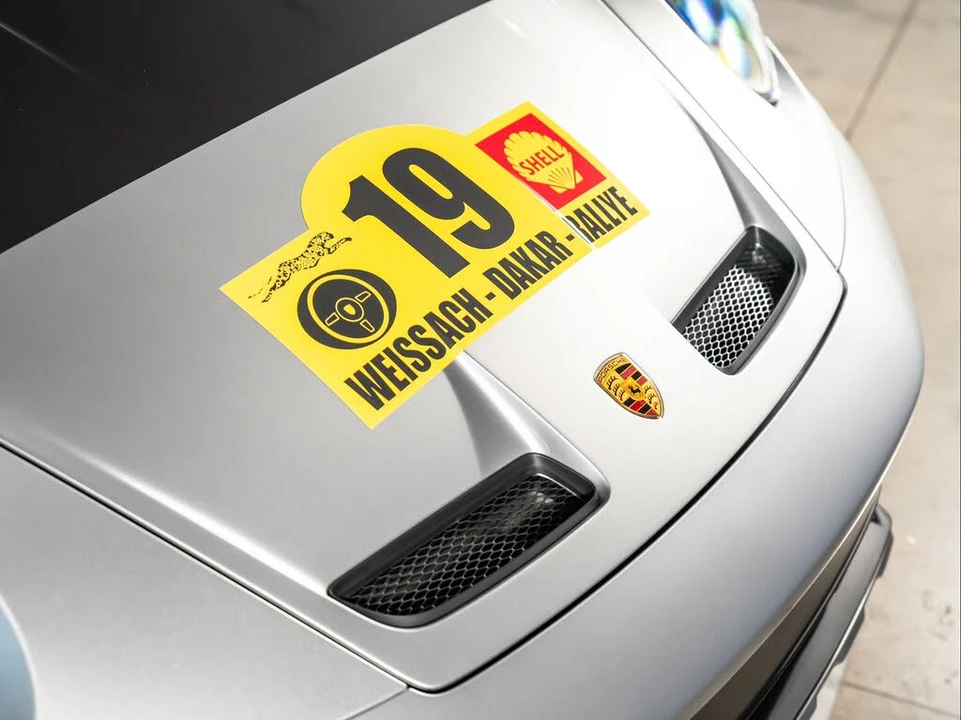 2024 Porsche 992 Dakar - Image 14 of 31