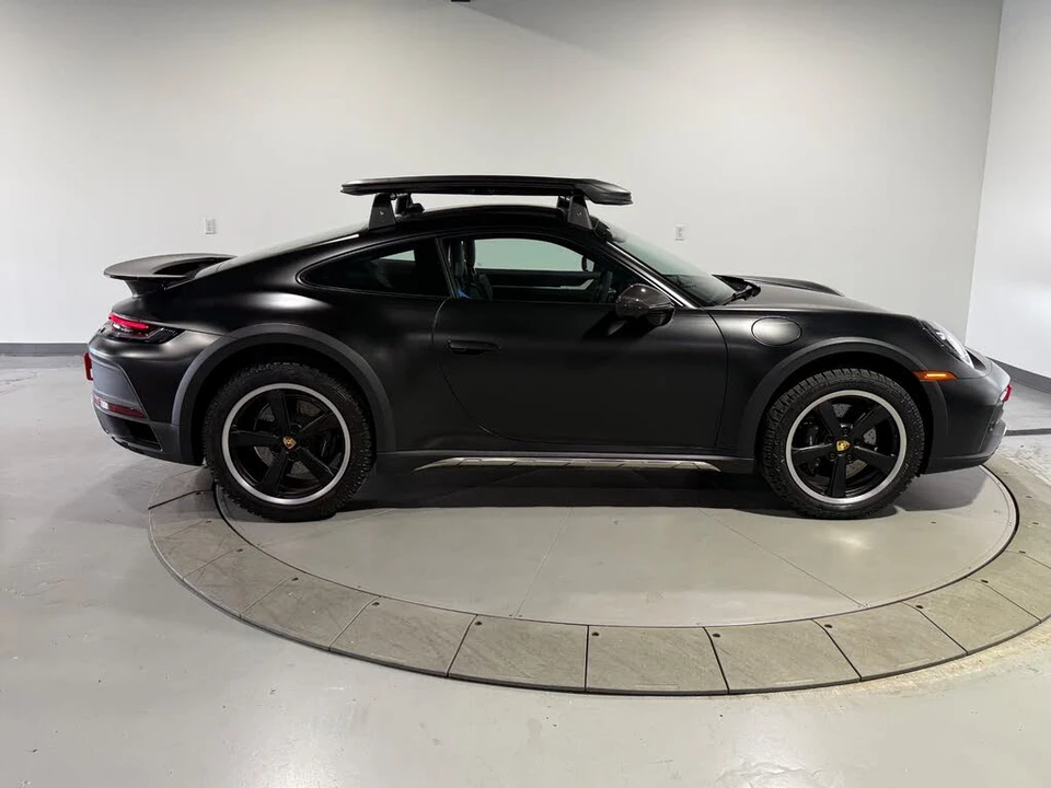 2024 Porsche 992 Dakar - Image 14 of 31