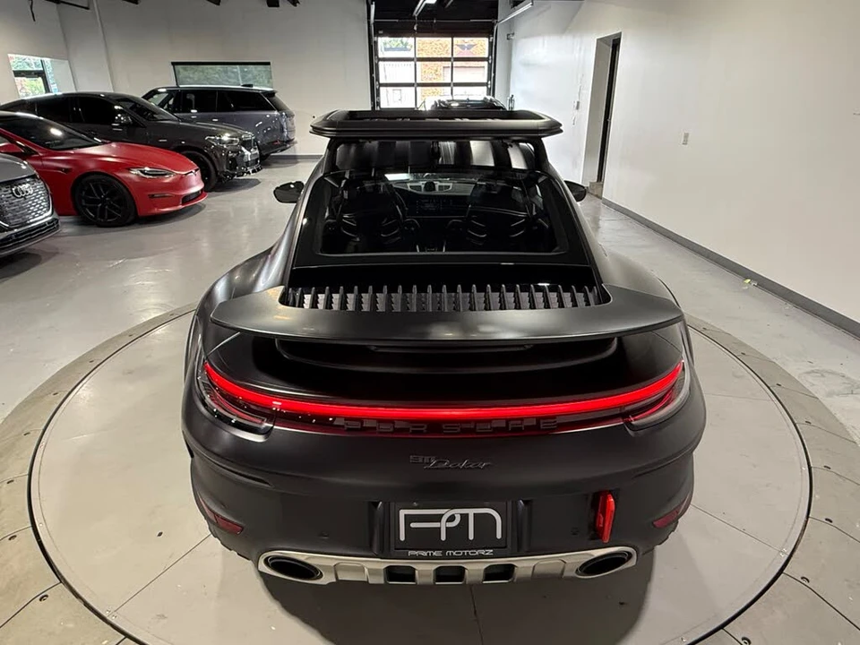 2024 Porsche 992 Dakar - Image 24 of 31