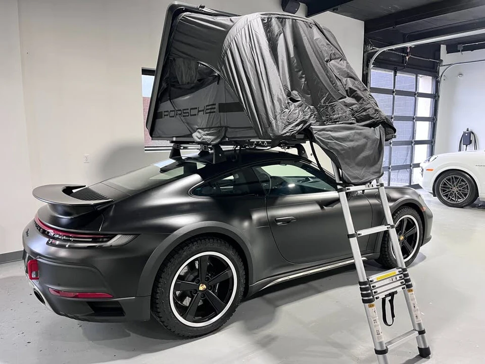 2024 Porsche 992 Dakar - Image 2 of 31