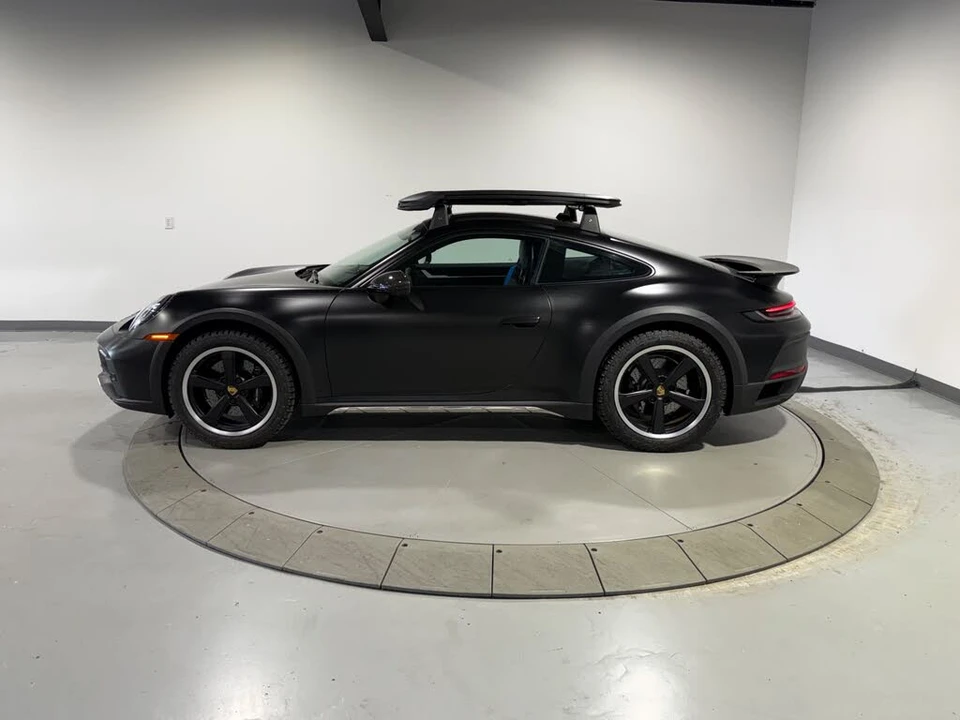 2024 Porsche 992 Dakar - Image 19 of 31