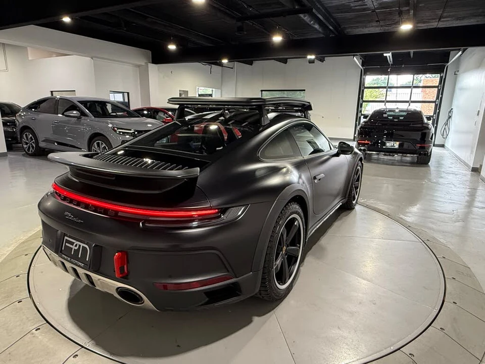 2024 Porsche 992 Dakar - Image 18 of 31