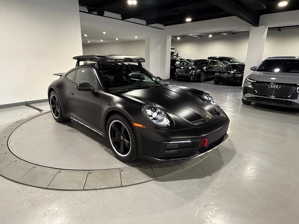 2024 Porsche 992 Dakar - Image 11 of 31
