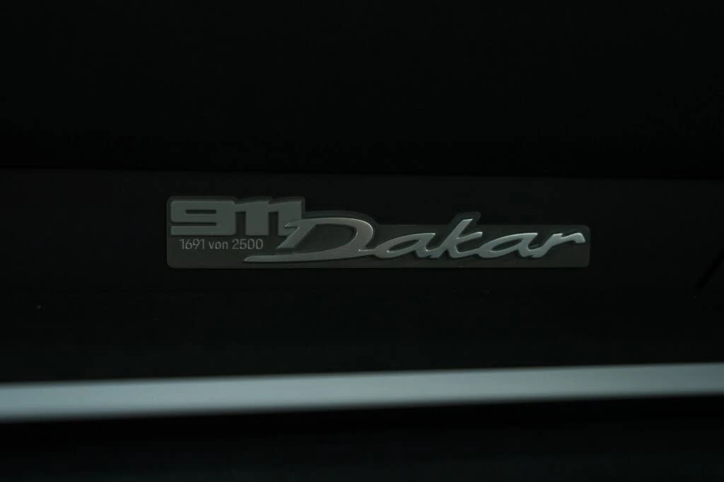 2024 Porsche 992 Dakar - Image 17 of 31