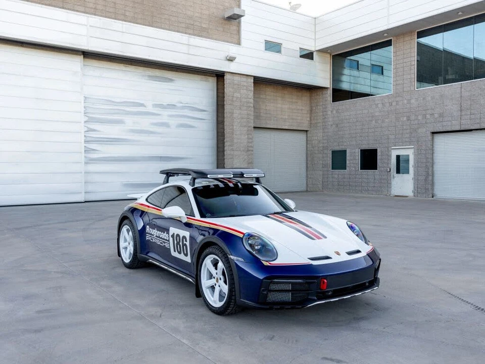 2024 Porsche 992 Dakar - Image 21 of 31
