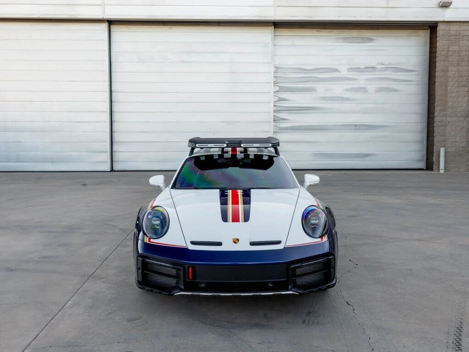 2024 Porsche 992 Dakar - Image 22 of 31