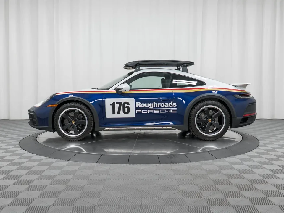 2024 Porsche 992 Dakar - Image 2 of 13