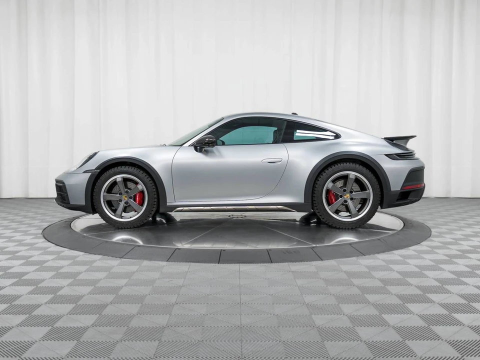 2024 Porsche 992 Dakar - Image 2 of 5