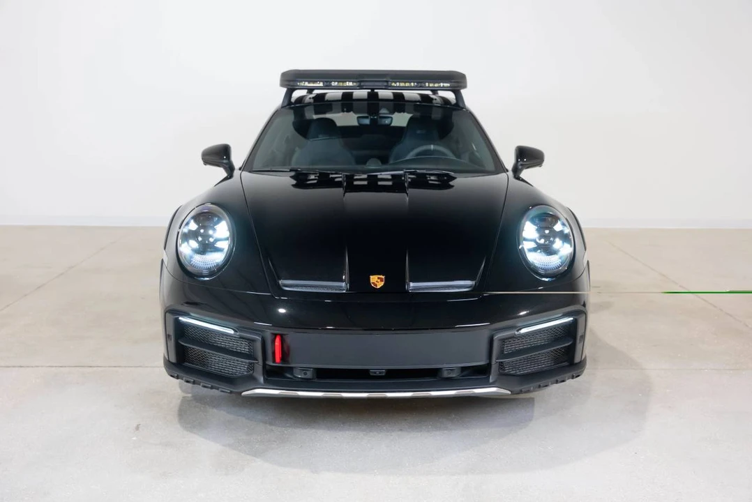 2024 Porsche 992 Dakar - Image 2 of 4